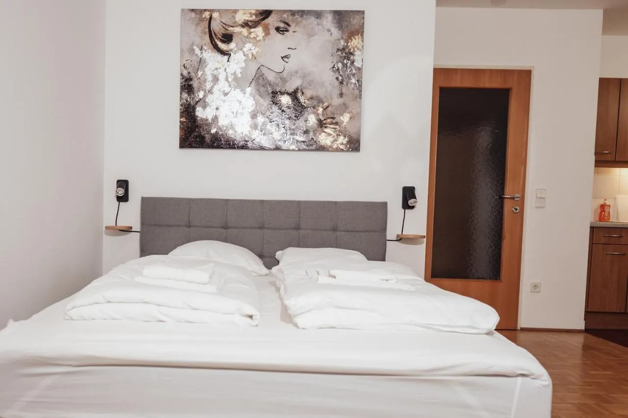 Buergerspitalgasse Zentrale Wohnung Am Westbahnhof Vienna 0*,  Austria