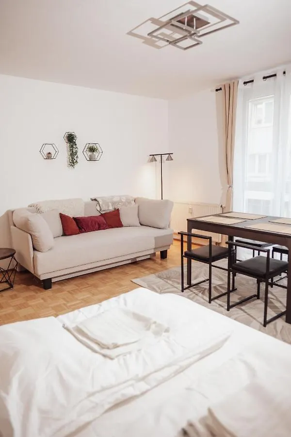 Buergerspitalgasse Zentrale Wohnung Am Westbahnhof Vienna Appartamento