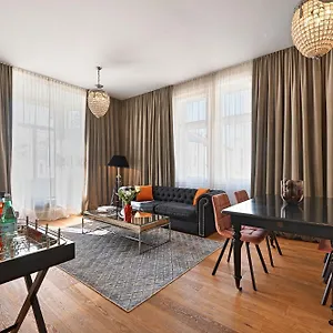 6 Vienna