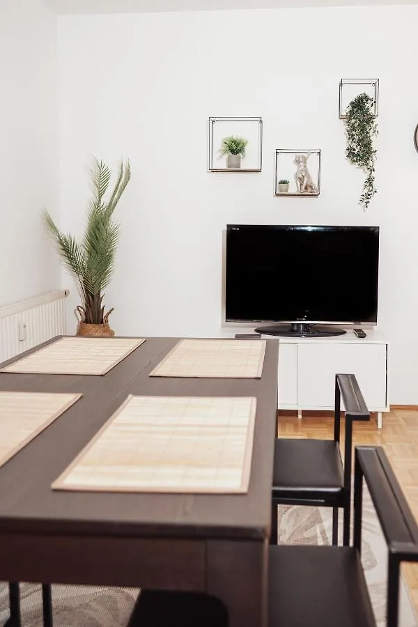 Buergerspitalgasse Zentrale Wohnung Am Westbahnhof Вена Австрия